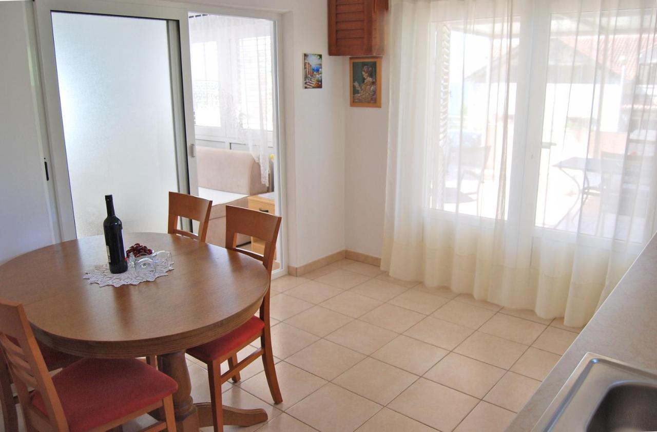 Apartment Lili สปลิตสกา ภายนอก รูปภาพ