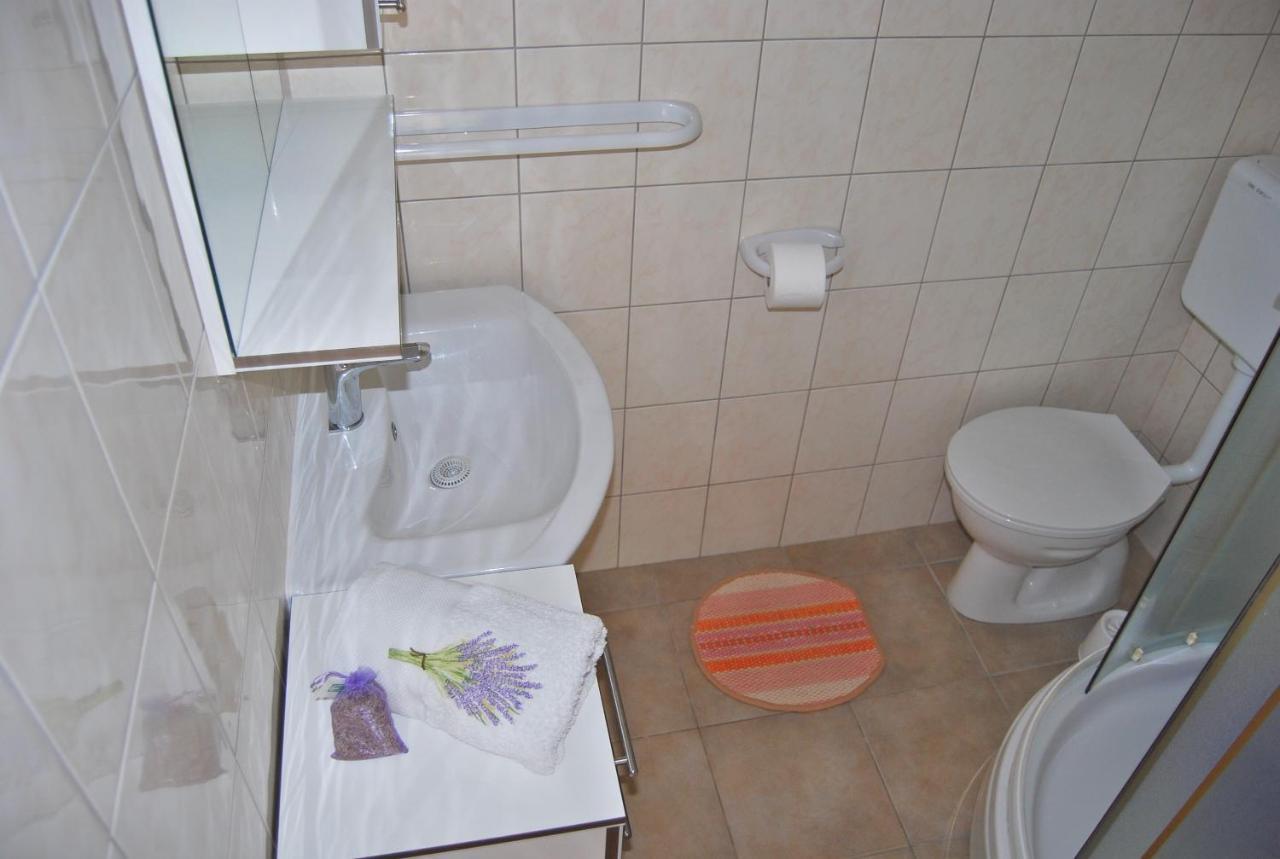 Apartment Lili สปลิตสกา ภายนอก รูปภาพ