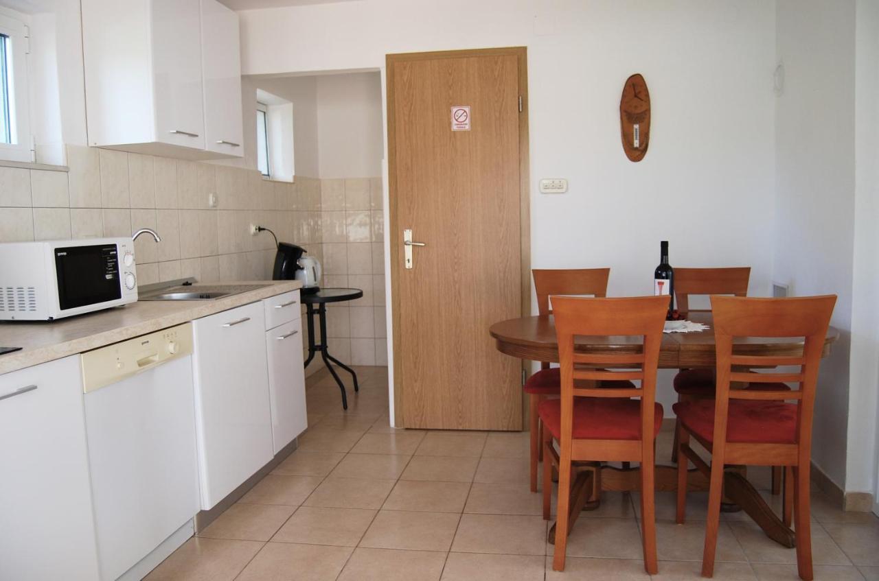 Apartment Lili สปลิตสกา ภายนอก รูปภาพ